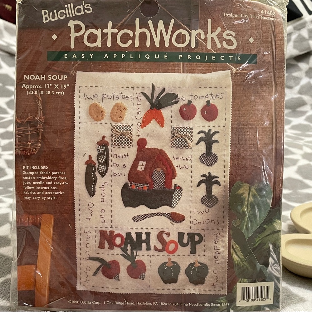🌸 5 for $25 // Vintage 1996 Bucillas Patchworks Noah's Soup Applique